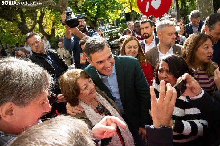 La visita de Pedro Sánchez en imágenes