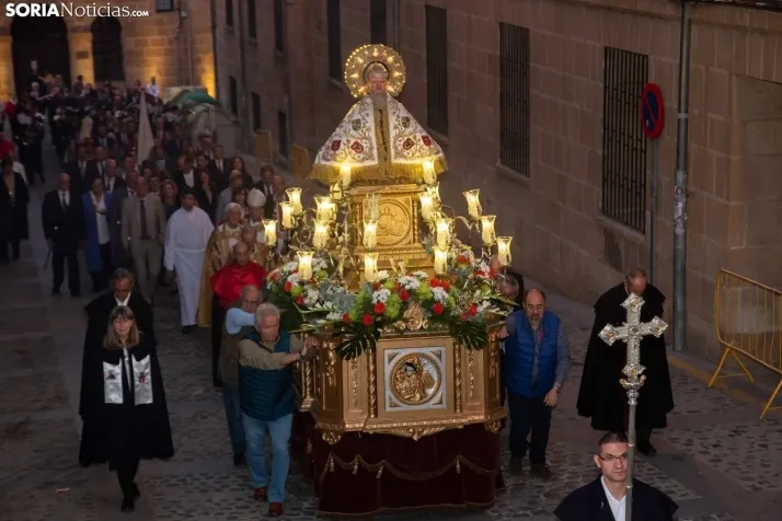 Procesión y traca en honor a San Saturio