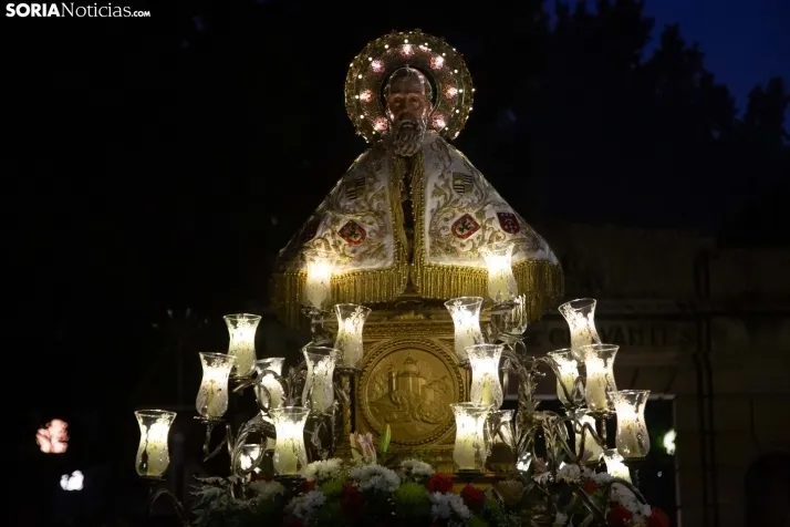 Procesión y traca en honor a San Saturio