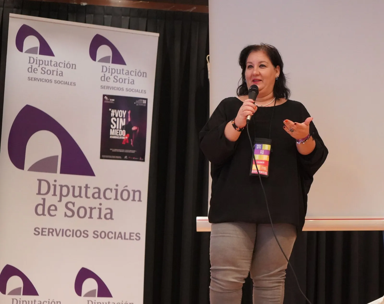 Foto 2 - La Diputaci&oacute;n celebra 'sin miedo' el D&iacute;a Internacional de la Eliminaci&oacute;n de la violencia contra la mujer 