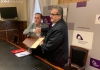 Benito Serrano y Alberto Santamaría en la firma de renovación del convenio. /SN