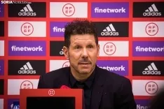 Rueda de prensa posterior al encuentro. /VIKSAR Fotografía
