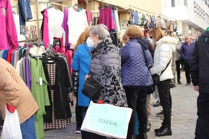 En im&aacute;genes: El mercadillo de los jueves en Soria