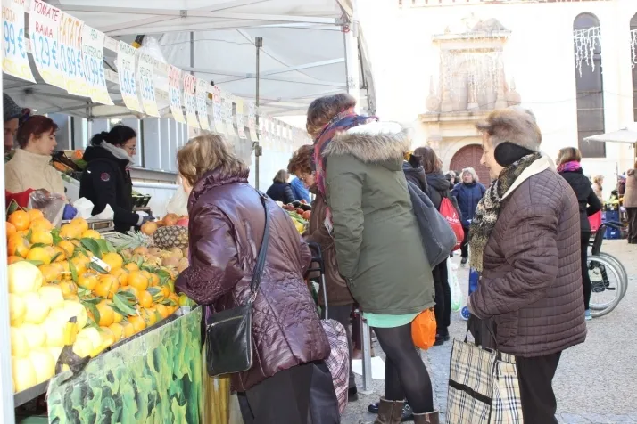En im&aacute;genes: El mercadillo de los jueves en Soria