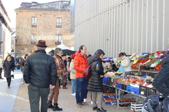 En im&aacute;genes: El mercadillo de los jueves en Soria