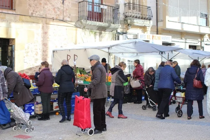 En im&aacute;genes: El mercadillo de los jueves en Soria
