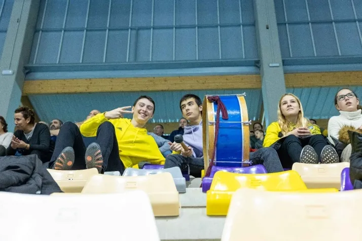 Galer&iacute;a de im&aacute;genes: v&eacute;rtigo en el BM Soria-BM Torrelavega