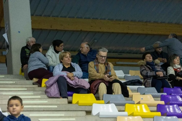 Galer&iacute;a de im&aacute;genes: v&eacute;rtigo en el BM Soria-BM Torrelavega