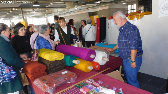Fotos: el mercado más tradicional del traje llega a Soria