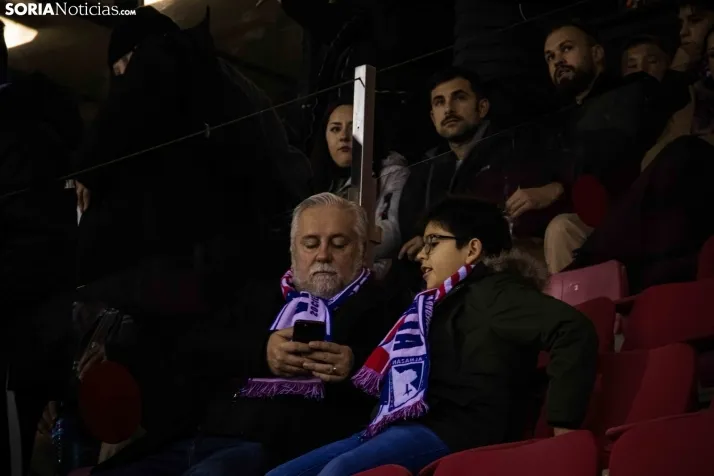 Gradas del Atlético de Madrid vs. Almazán
