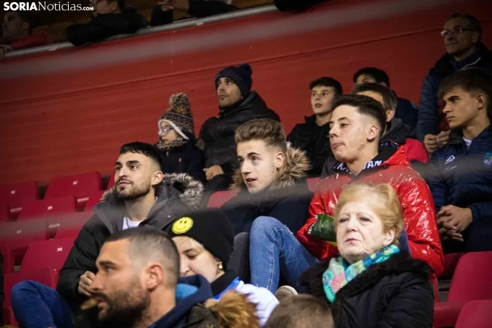 Gradas del Atlético de Madrid vs. Almazán