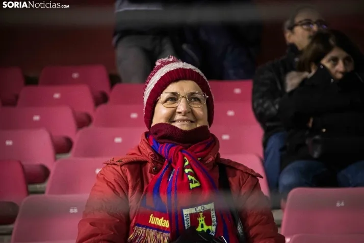 Gradas del Atlético de Madrid vs. Almazán