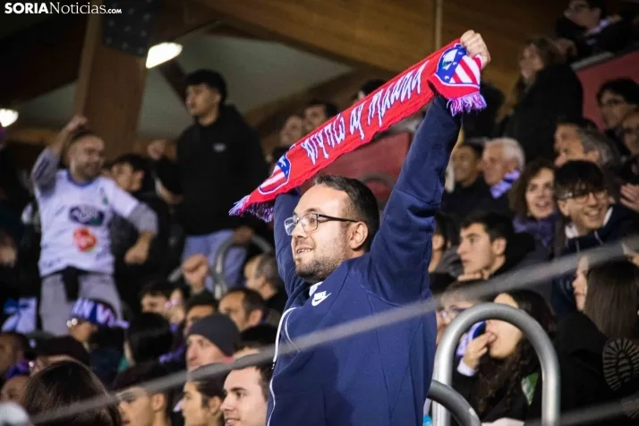 Gradas del Atlético de Madrid vs. Almazán