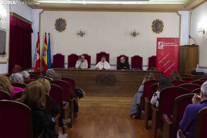 FOTOS | Debate a dos en el Machado