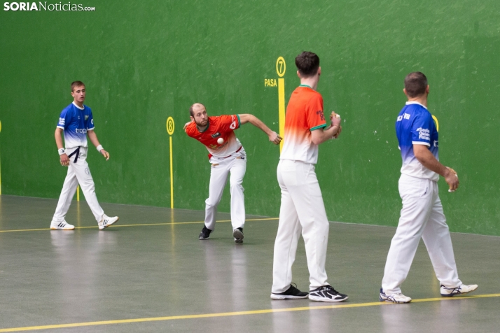 García Hernando y Senar-Oliden, triunfadores de las semis del I Open de Soria de pelota