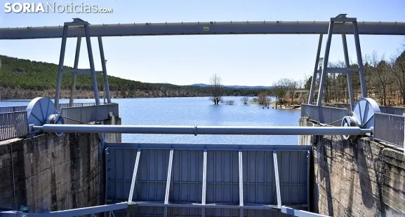 Foto 2 - El embalse aumenta las reservas con 15,5 hect&oacute;metros m&aacute;s