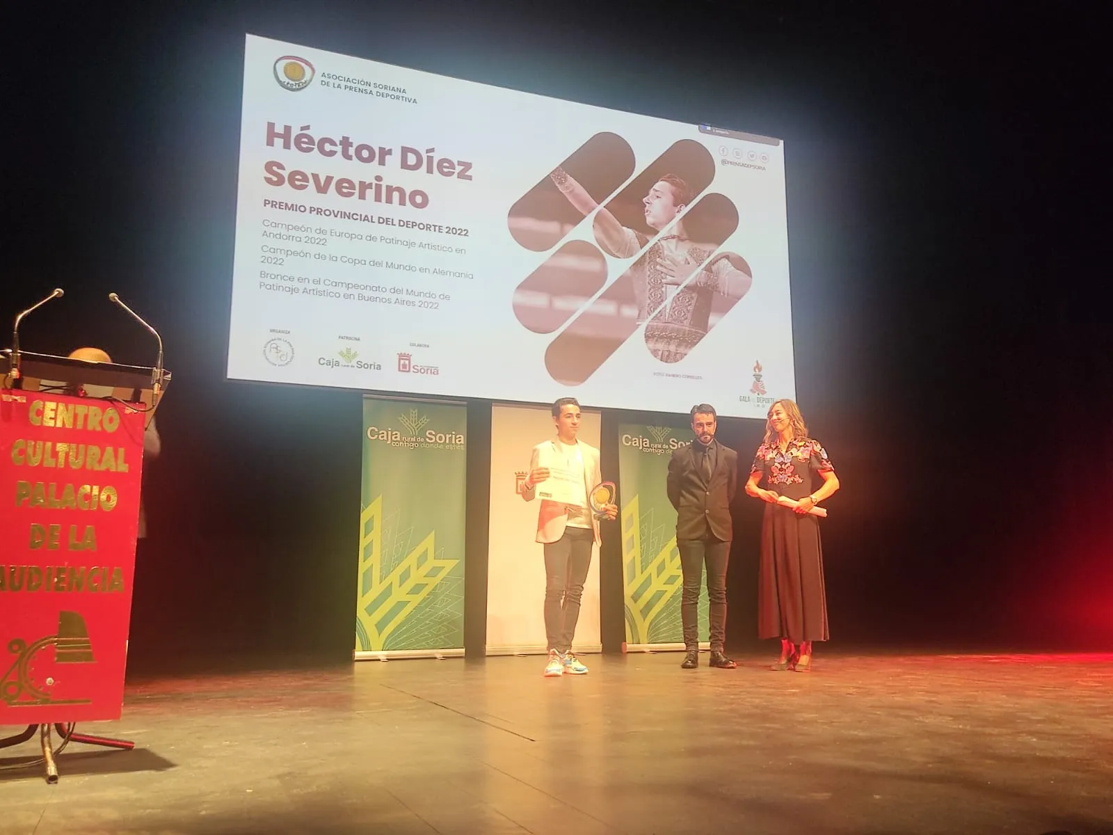 Foto de familia de los premiados/ Asociación Soriana de la Prensa Deportiva.
