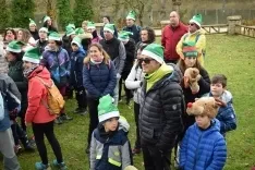 Foto 8 - Un centenar de personas, en la colocaci&oacute;n del bel&eacute;n en Santa Ana