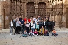 Refugiados ucranianos en El Burgo de Osma en su visita a la catedral. /María Ferrer