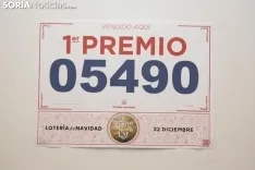 Gerentes de la adminsitración nº4 que ha vendido El Gordo. /María Ferrer