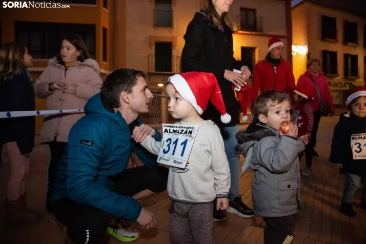 Galer&iacute;a: carrera de Navidad en Almaz&aacute;n