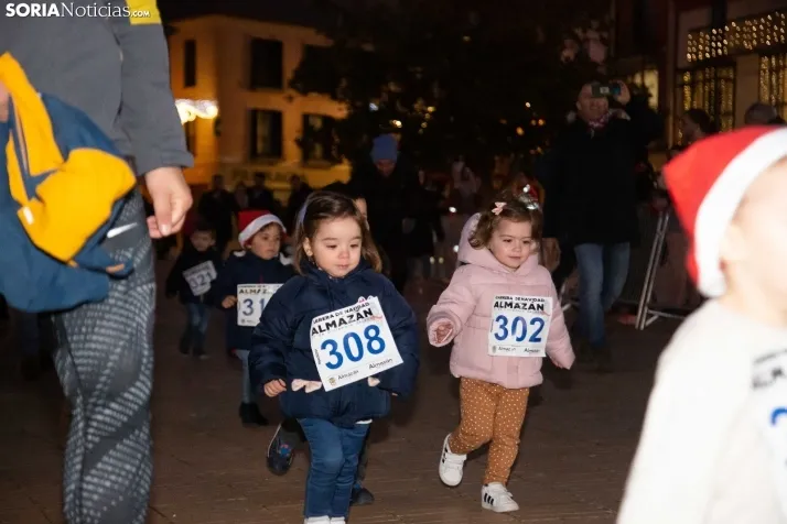 Galer&iacute;a: carrera de Navidad en Almaz&aacute;n