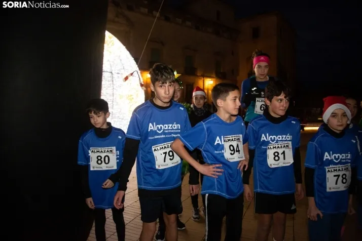 Galer&iacute;a: carrera de Navidad en Almaz&aacute;n