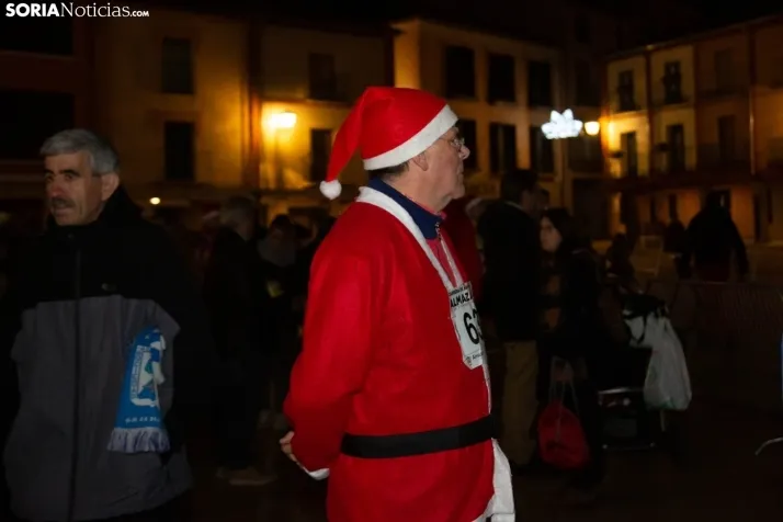 Galer&iacute;a: carrera de Navidad en Almaz&aacute;n