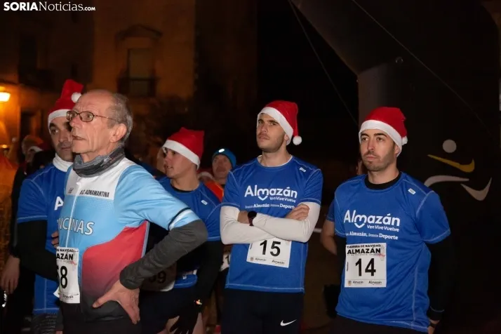 Galer&iacute;a: carrera de Navidad en Almaz&aacute;n