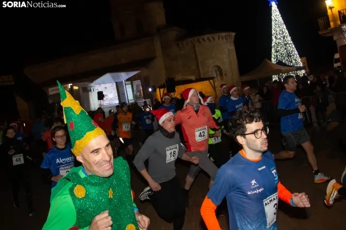 Galer&iacute;a: carrera de Navidad en Almaz&aacute;n