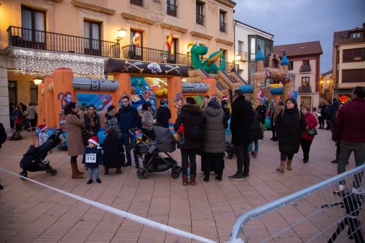 Galer&iacute;a: carrera de Navidad en Almaz&aacute;n