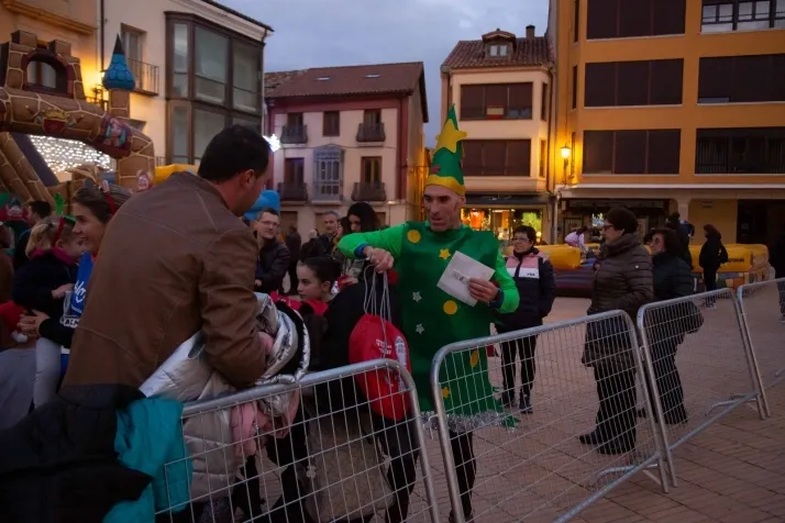 Galer&iacute;a: carrera de Navidad en Almaz&aacute;n