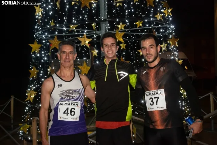 Galer&iacute;a: carrera de Navidad en Almaz&aacute;n