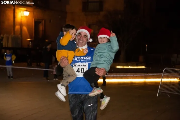 Galer&iacute;a: carrera de Navidad en Almaz&aacute;n