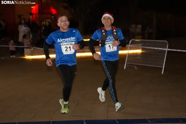 Galer&iacute;a: carrera de Navidad en Almaz&aacute;n