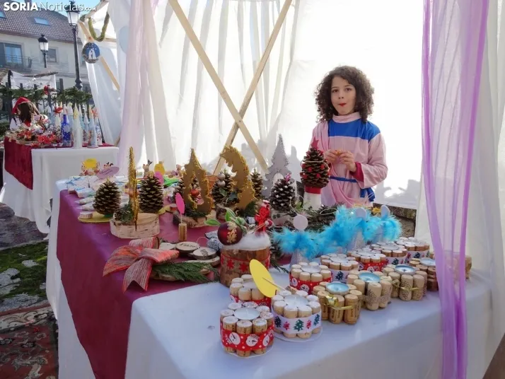 FOTOS | Duruelo 'belenea' y mercadea esta Nochebuena