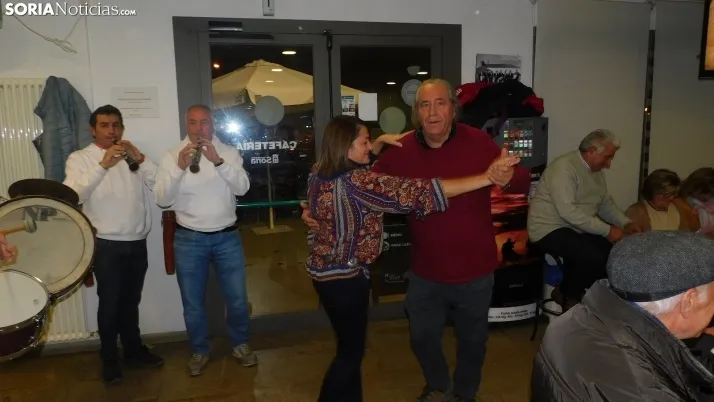 Fotos: una chocolatada pone el broche de oro a la celebraci&oacute;n de Santa B&aacute;rbara en Soria