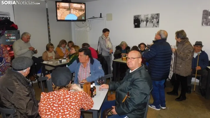 Fotos: una chocolatada pone el broche de oro a la celebraci&oacute;n de Santa B&aacute;rbara en Soria