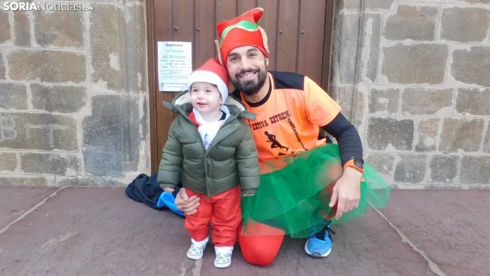 Fotos: los agrede&ntilde;os se despiden del 2022 con su San Silvestre