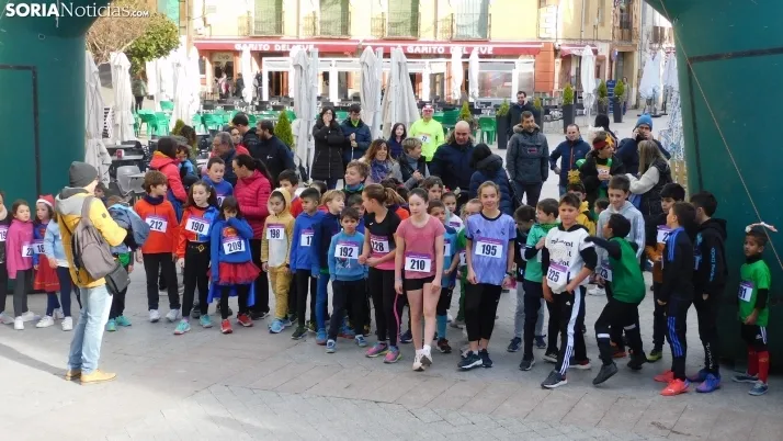 Fotos: los agrede&ntilde;os se despiden del 2022 con su San Silvestre