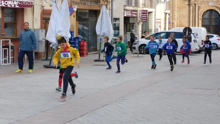 Fotos: los agrede&ntilde;os se despiden del 2022 con su San Silvestre