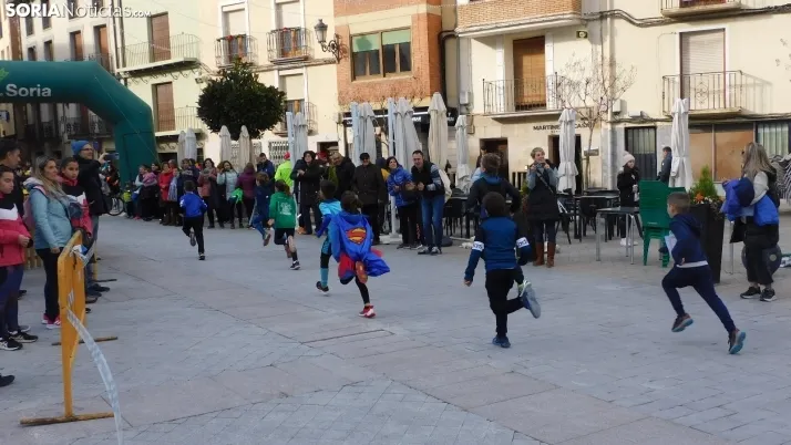 Fotos: los agrede&ntilde;os se despiden del 2022 con su San Silvestre