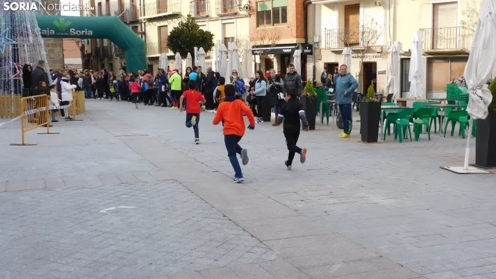 Fotos: los agrede&ntilde;os se despiden del 2022 con su San Silvestre