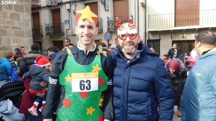 Fotos: los agrede&ntilde;os se despiden del 2022 con su San Silvestre