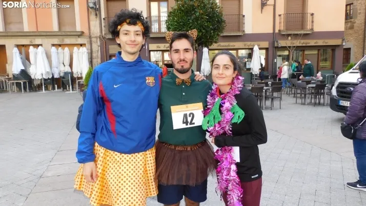 Fotos: los agrede&ntilde;os se despiden del 2022 con su San Silvestre