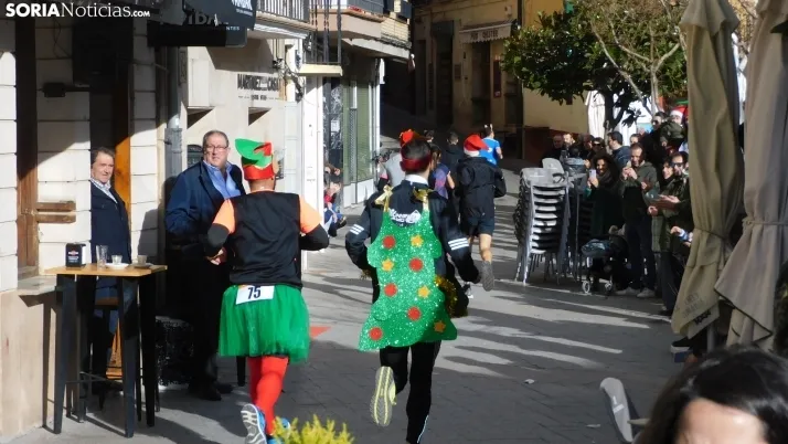 Fotos: los agrede&ntilde;os se despiden del 2022 con su San Silvestre
