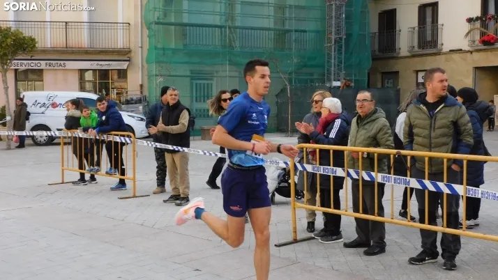 Fotos: los agrede&ntilde;os se despiden del 2022 con su San Silvestre