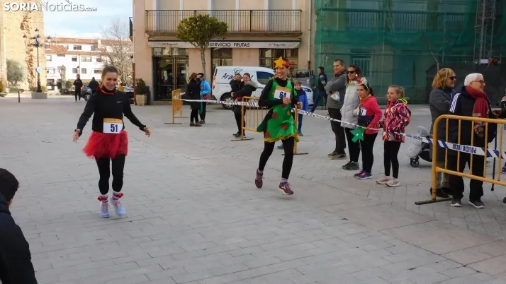 Fotos: los agrede&ntilde;os se despiden del 2022 con su San Silvestre