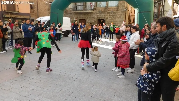 Fotos: los agrede&ntilde;os se despiden del 2022 con su San Silvestre