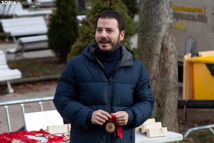 Im&aacute;genes: cientos de escolares en el cross Alameda de Cervantes